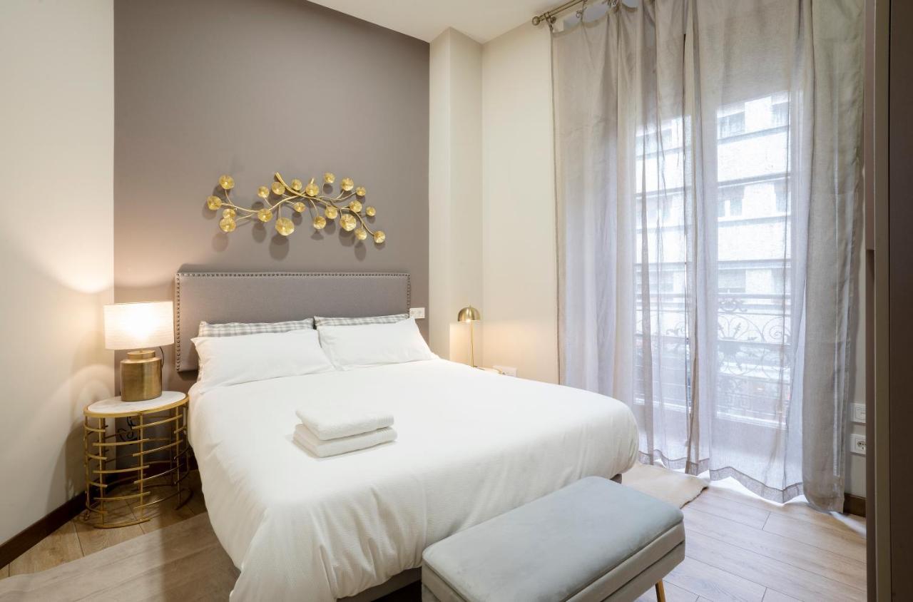 De La Guardia Suite 1 Oviedo Exteriör bild
